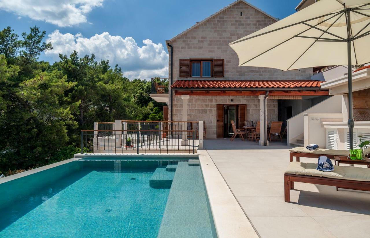 Villa Nova Brac Sumartin Exteriör bild